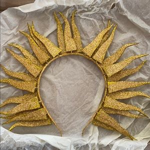 LIKE NEW Gold SPARKLE SUN headband